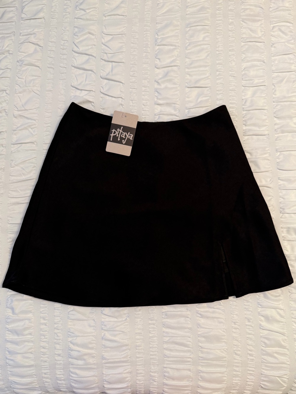 Pitaya Slit Front Mini Skirt - Black